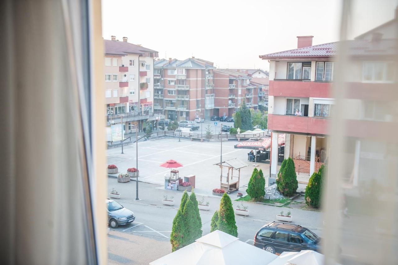 Hotel Novi Nacional Prnjavor Exterior foto
